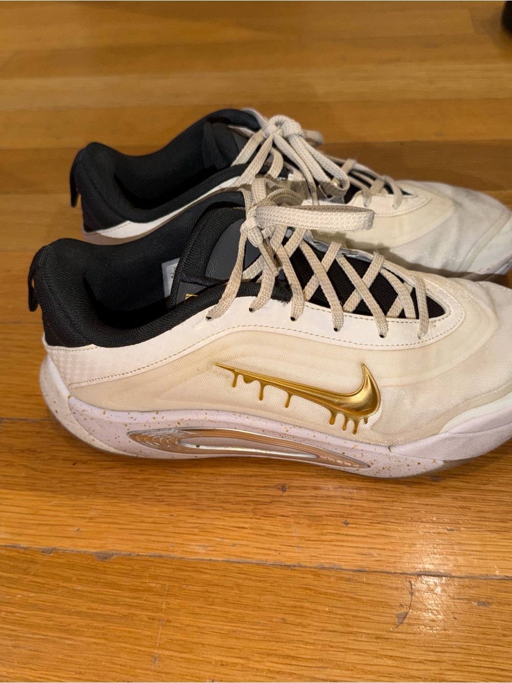 A'One "Unanimous"
Big Kids' Basketball Shoes 6Y